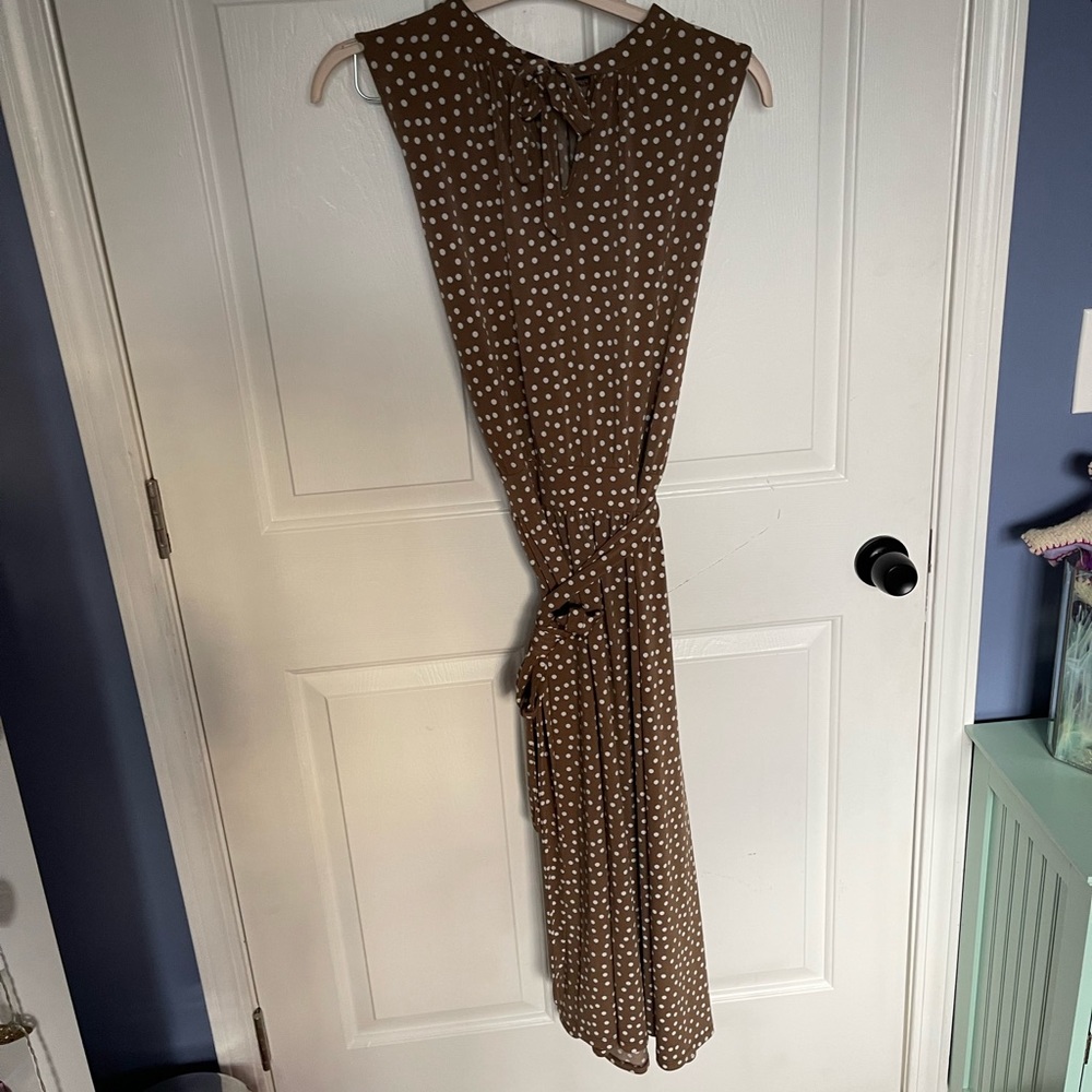 Leota plus size tan and white polka dot halter